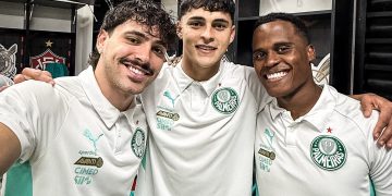 Dos golazos paraguayos en la goleada del puntero Palmeiras