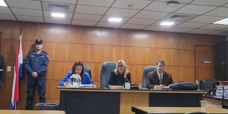 Postergan para el 10 de agosto el juicio oral al exsenador Hernán Rivas