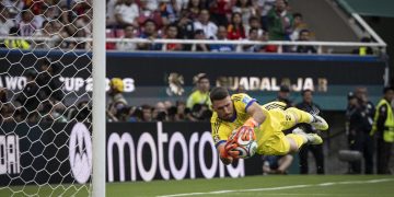 El arquero español Unai Simón fija récord del Mundial: 519 minutos con arco imbatido