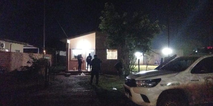 Delincuentes armados roban unos G. 50 millones de una vivienda en Minga Guazú