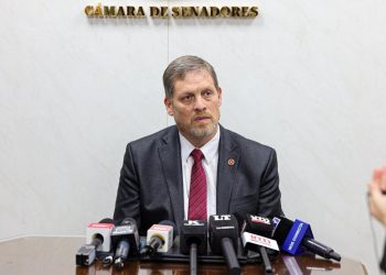 Chase defiende informe de Santiago Peña, rechaza que las cifras sean un invento y minimiza filtración de micrófonos abiertos