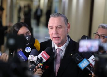 Zacarías Irún desmiente acuerdo político para cargo de contralor y anuncia audiencias con filtros estrictos