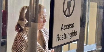 Tribunal revoca medidas alternativas y ordena prisión para extitular de Petropar y su esposo