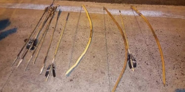 Cazador indígena resultó herido tras dispararse accidentalmente con su propia flecha