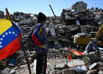 OPS alerta sobre grave crisis sanitaria en Venezuela tras terremotos