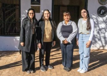 Nuevas artesanas fortalecen la preservación del Poncho Para’i de 60 Listas
