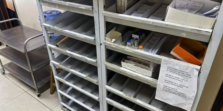 Diputados plantean sistema para evitar la falta de medicamentos