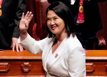 Keiko Fujimori asume la presidencia de Perú entre la influencia de China y EE. UU.