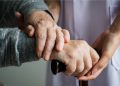 Las causas por violación del deber de cuidado a adultos mayores aumentaron un 25 %