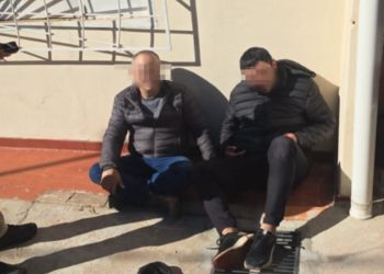Detienen a dos presuntos asaltantes tras procedimiento en San Lorenzo