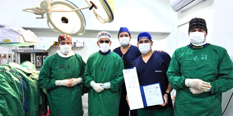 Instituto Nacional de Cardiología realiza por primera vez en el país un implante de marcapasos de alta complejidad