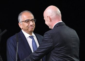 Asesor principal de la FIFA renuncia para protestar por el plan de capital privado de Infantino