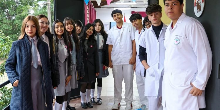 Estudiantes de Educación Media recibirán ayuda económica del MEC