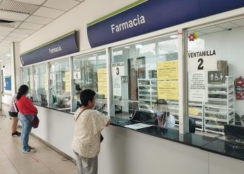 IPS analiza licitaciones de medicamentos prioritarios y aborda las causas del desabastecimiento