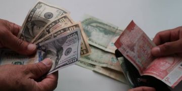El guaraní se fortalece ante el dólar respaldado por ingreso de divisas, dicen analistas