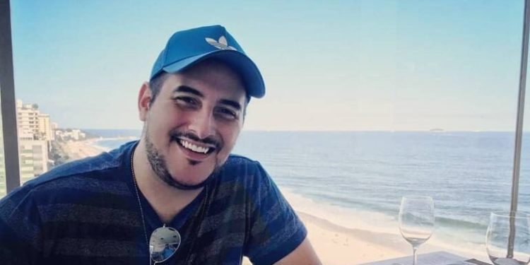Cámara de Apelaciones ratifica condena de 12 años de cárcel para cantautor por abuso y pornografía infantil