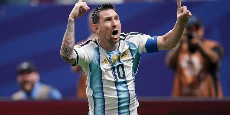 Argentina remontó un partidazo ante Egipto y ya está en cuartos de final