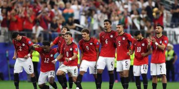 Egipto elimina a Australia en los penales y clasifica por primera vez a los octavos de final de un Mundial