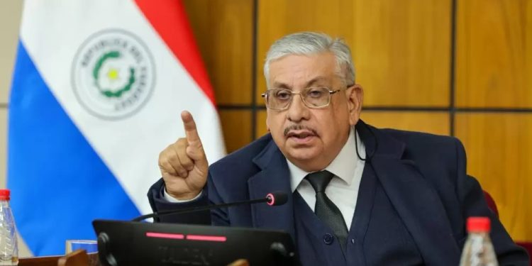 Comisión de Hacienda del Senado convoca al presidente del IPS por crisis de medicamentos e irregularidades
