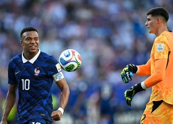 Mbappé a Celeste Amarilla: «Usted es una mujer despreciable»