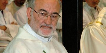 Cardenal Cristóbal López Romero da un paso atrás luego de las denuncias de presunta agresión sexual
