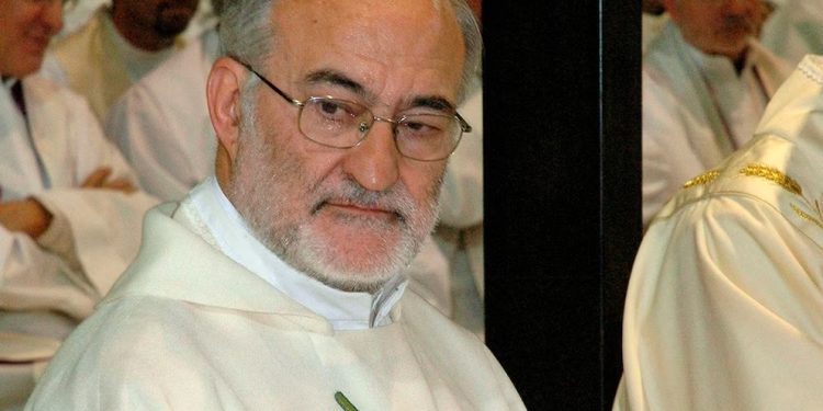 Cardenal Cristóbal López Romero da un paso atrás luego de las denuncias de presunta agresión sexual