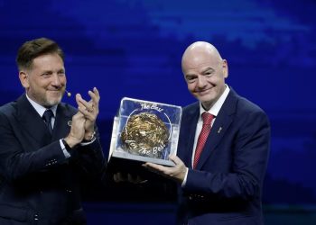 CONMEBOL exige cautela y pide poner «el fútbol primero» ante el proyecto de la FIFA