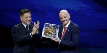CONMEBOL exige cautela y pide poner «el fútbol primero» ante el proyecto de la FIFA