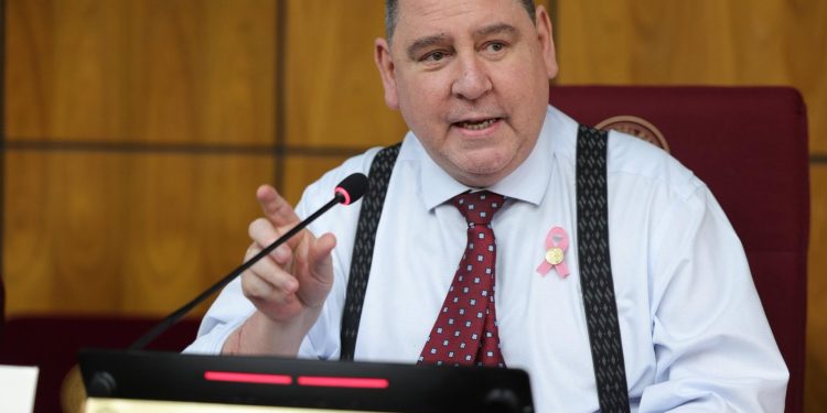 Finalizan audiencias públicas para integrar ternas de Contralor y Subcontralor sin presiones políticas, según Zacarías Irún