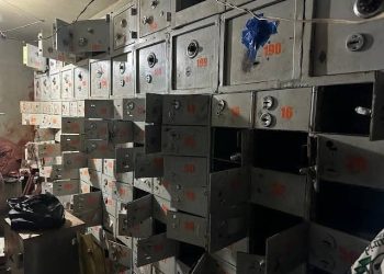 Condenan a policía por encubrir millonario robo a cambistas en CDE