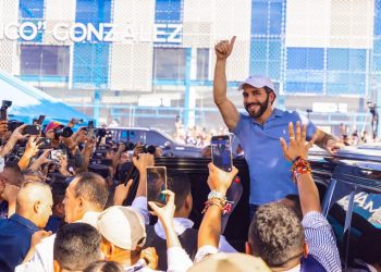 El partido Nuevas Ideas ratifica a Nayib Bukele como candidato para buscar un tercer mandato presidencial