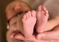Familia denuncia presunta negligencia médica tras muerte de recién nacida en Hospital de Barrio Obrero