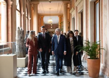 Presidente chileno destaca modelo económico de Paraguay y aboga por la unidad regional