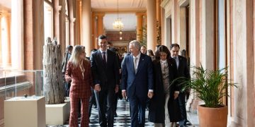 Presidente chileno destaca modelo económico de Paraguay y aboga por la unidad regional