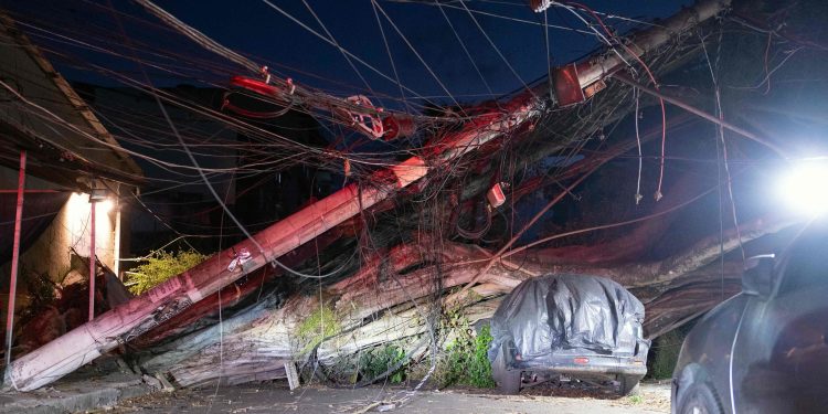 Al menos cinco fallecidos, entre ellos un exfutbolista, tras fuerte temporal en Brasil