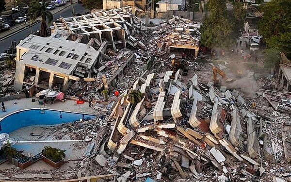 Venezuela elevó a 2.645 la cifra de muertos por el doble terremoto