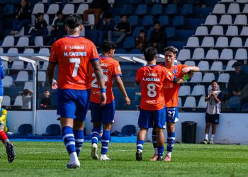 2 de Mayo y Libertad avanzaron a octavos de final de la Copa Paraguay 2026