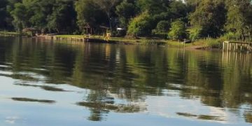 Puerto Indio: buscan a dos pescadores desaparecidos en el lago Itaipú
