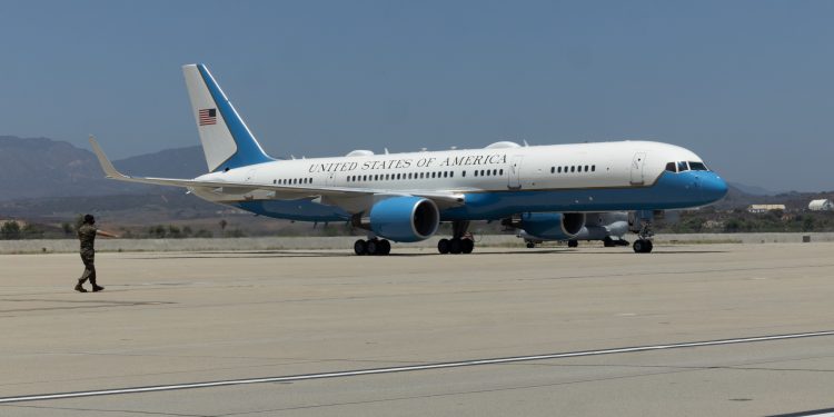 Trump cambió de avión en secreto tras una supuesta amenaza iraní