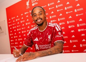El Liverpool anuncia el fichaje de Barcola, procedente del PSG