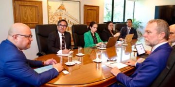 Representante del BID califica a Paraguay como ejemplo de estabilidad económica