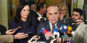Ante pedido de interpelación, Senado se reunirá con titular del MOPC