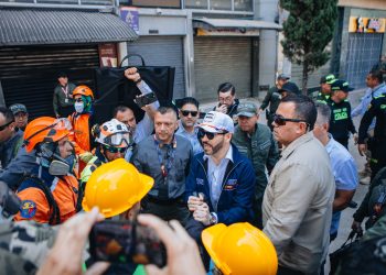 Tras terremoto, Colombia gestiona crédito de USD 450 millones para reconstrucción