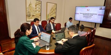 Gobierno registra déficit en julio por mayores gastos en medicamentos, programas sociales e inversión pública