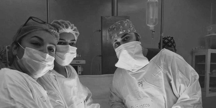 Realizan cesárea de urgencia y extraen tumor de 30 centímetros en IPS de Ciudad del Este