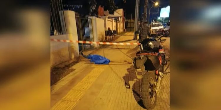 Guardia de seguridad muere tras caer de una muralla en el Cementerio del Este