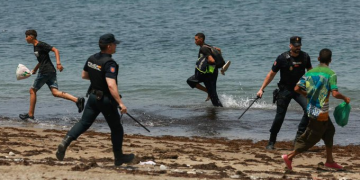 Cerca de 90 muertos durante entrada masiva de migrantes a Ceuta