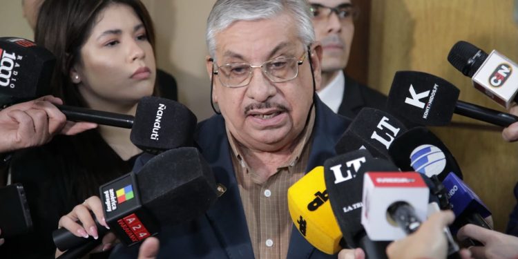 IPS advierte sobre “tormenta perfecta” por falta de médicos ante reducción de carga horaria