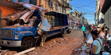 Ya son 132 los muertos y 570 los heridos por el terremoto en Colombia