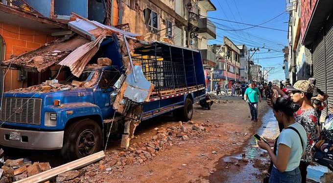 Ya son 132 los muertos y 570 los heridos por el terremoto en Colombia